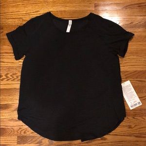 black lulu lemon top